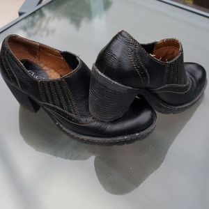 BOC leather uppers, rubber soles womens 6.5